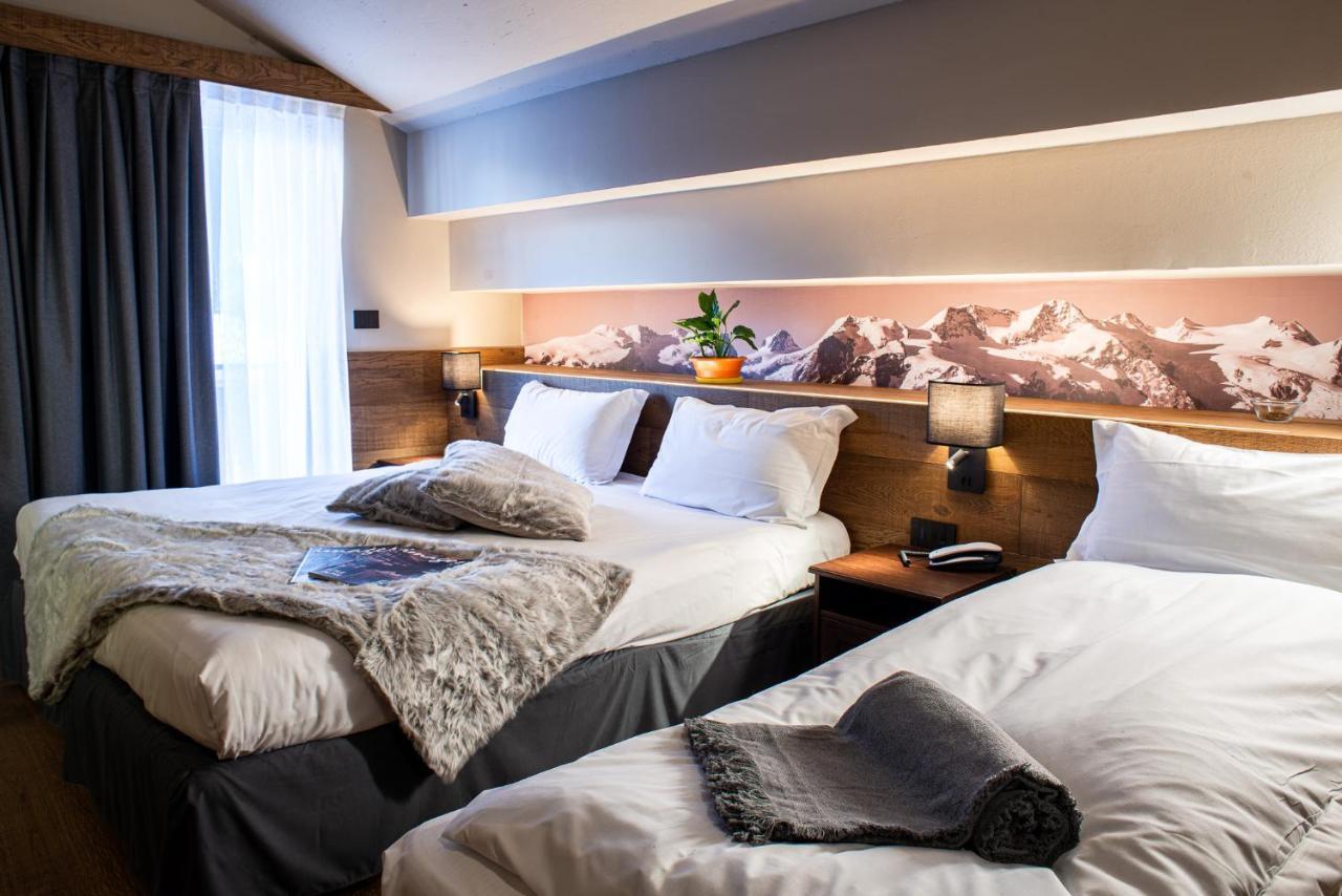 Hotel De Champoluc Extérieur photo