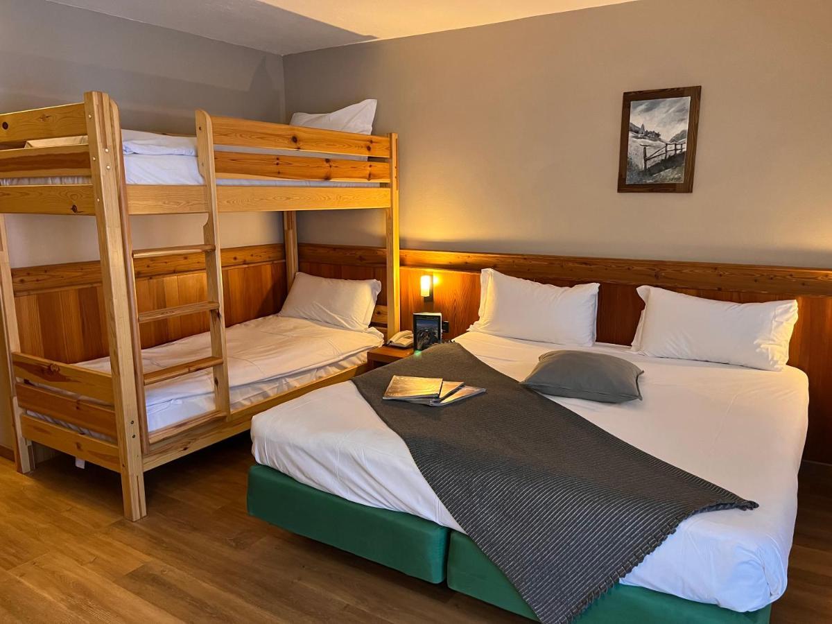 Hotel De Champoluc Extérieur photo